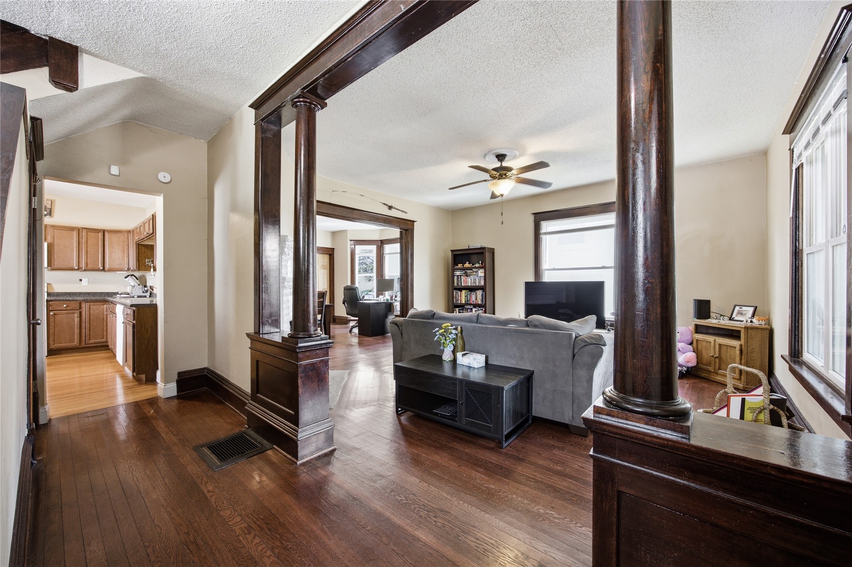 1538 4 Th Avenue SE Cedar Rapids IA 52403