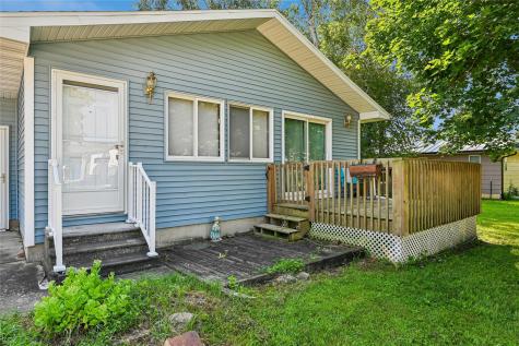 206 Apache Drive Norway IA 52318