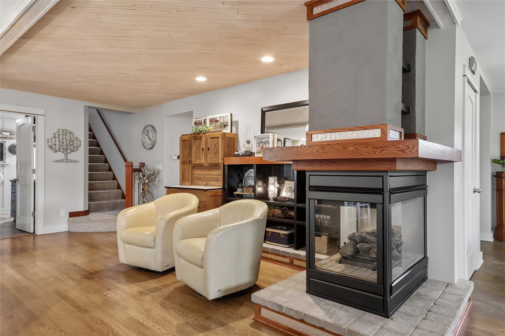 5401 Alburnett Road Marion IA 52302