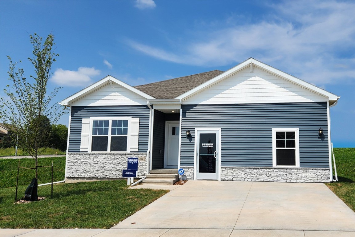 604 Maddie Lane Tiffin IA 52340