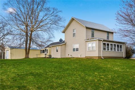 1117 285th Street Tipton IA 52772