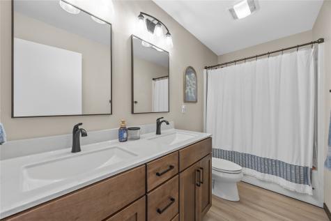 2390 Beryl Street Marion IA 52302