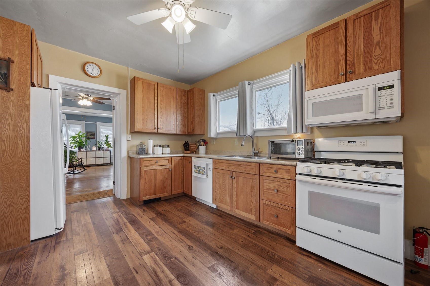 207 N Davis Street Anamosa IA 52205