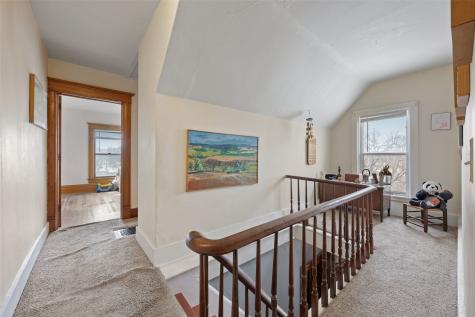 207 N Davis Street Anamosa IA 52205
