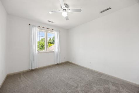 2823 120th Street NE Swisher IA 52338