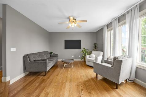 2823 120TH Street NE Swisher IA 52338