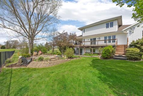 2823 120th Street NE Swisher IA 52338