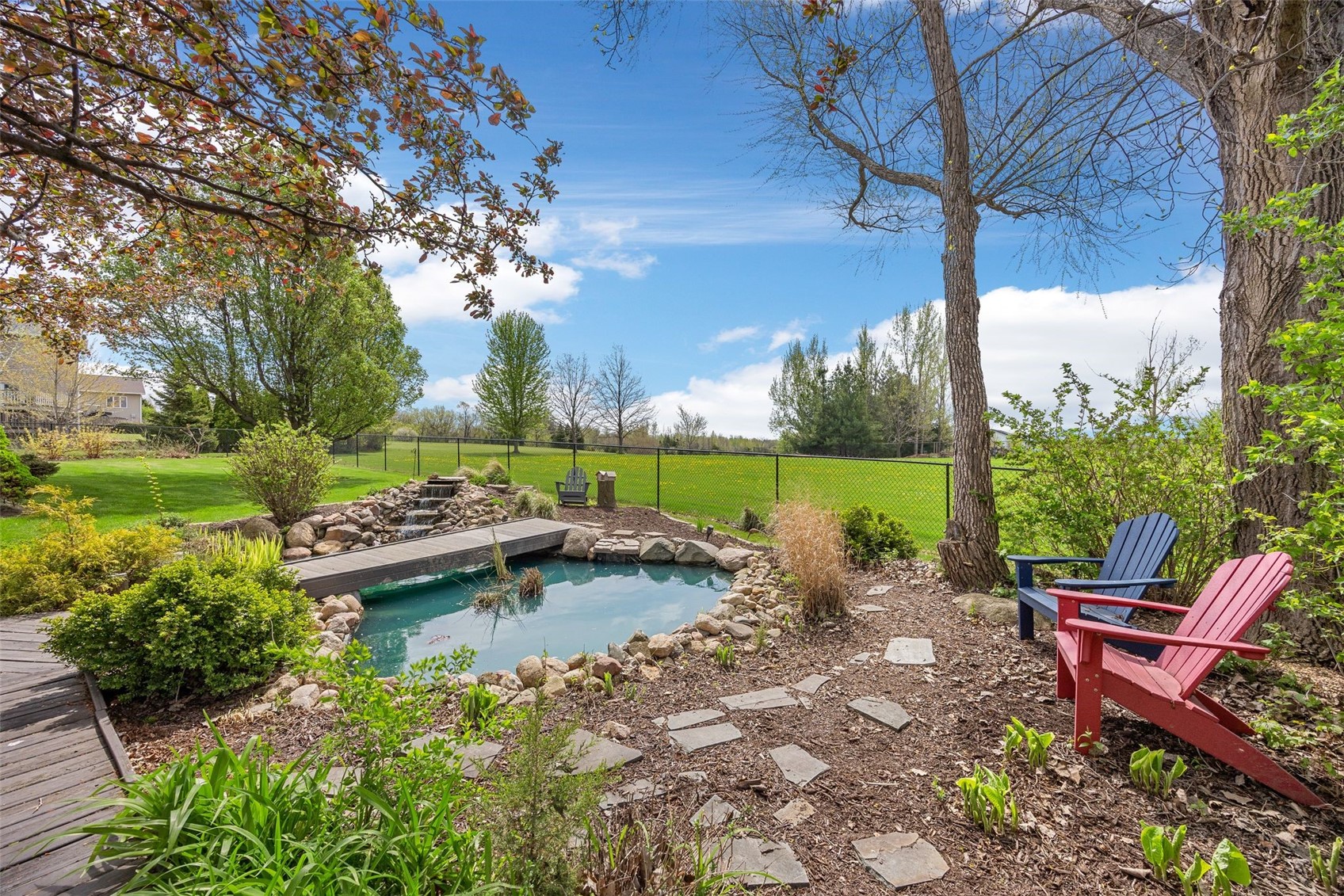 2823 120th Street NE Swisher IA 52338