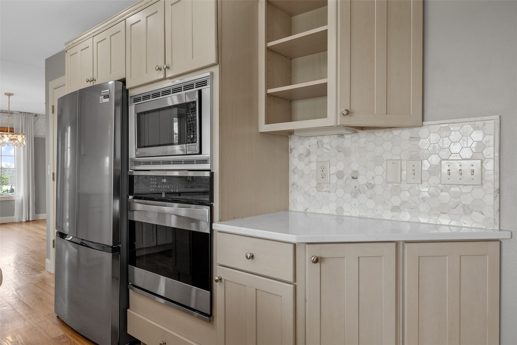 2823 120th Street NE Swisher IA 52338