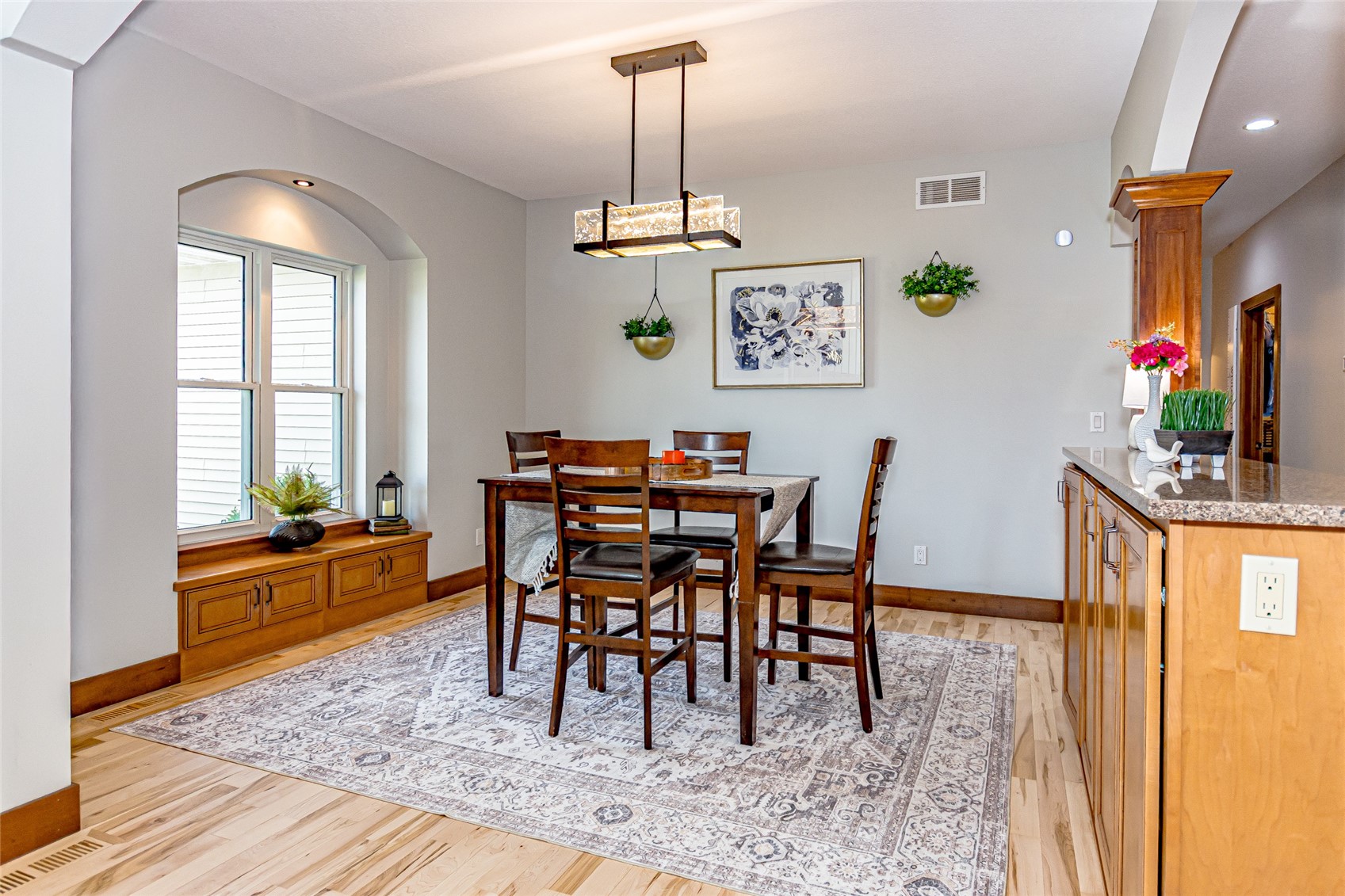 624 Lincoln Court Center Point IA 52213