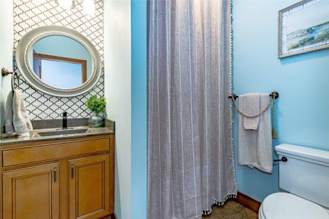 624 Lincoln Court Center Point IA 52213