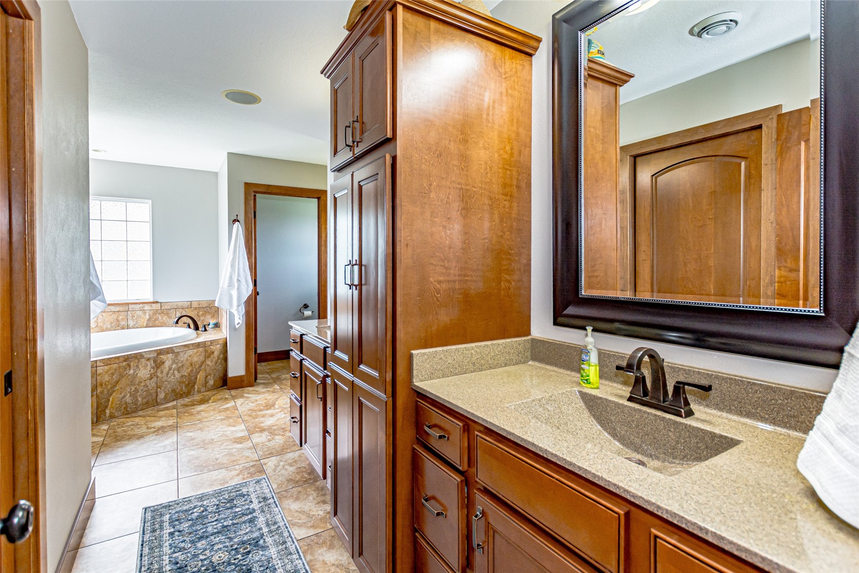 624 Lincoln Court Center Point IA 52213