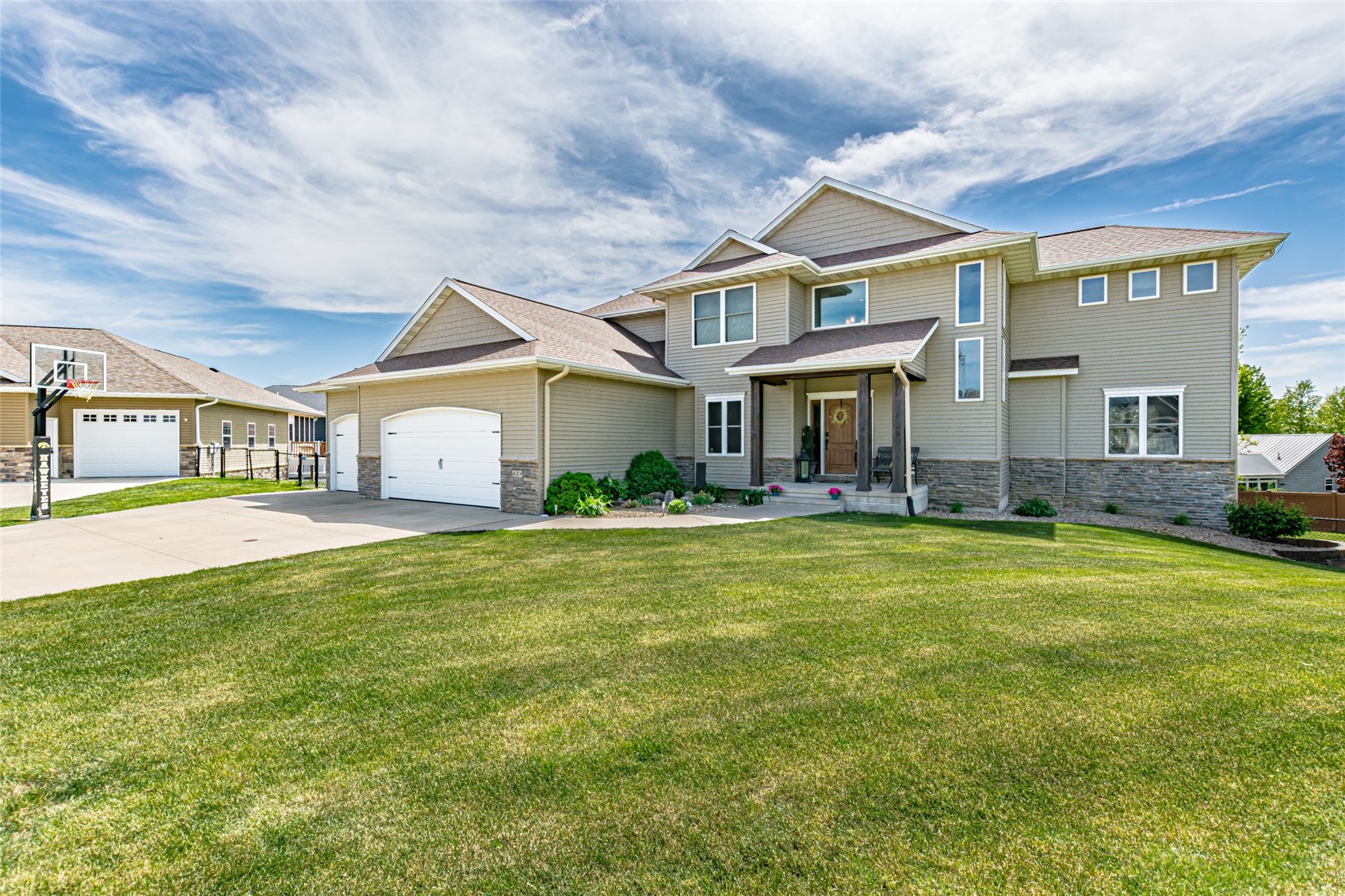 624 Lincoln Court Center Point IA 52213