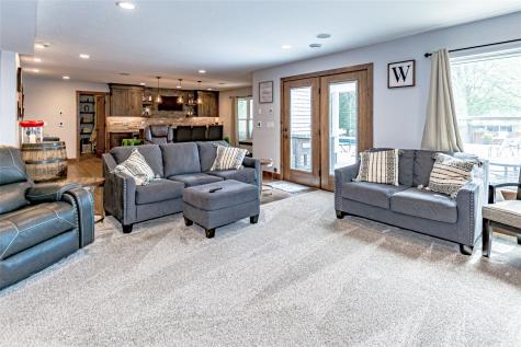624 Lincoln Court Center Point IA 52213