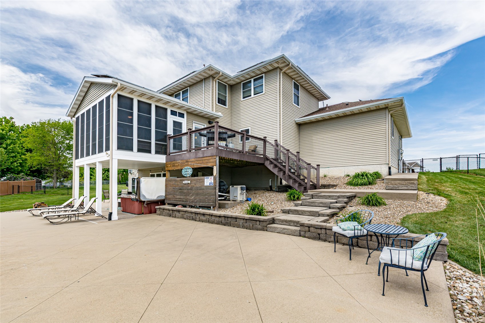 624 Lincoln Court Center Point IA 52213