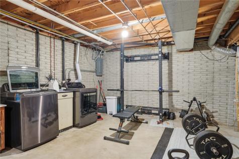 3106 Hogan Avenue NW Cedar Rapids IA 52405