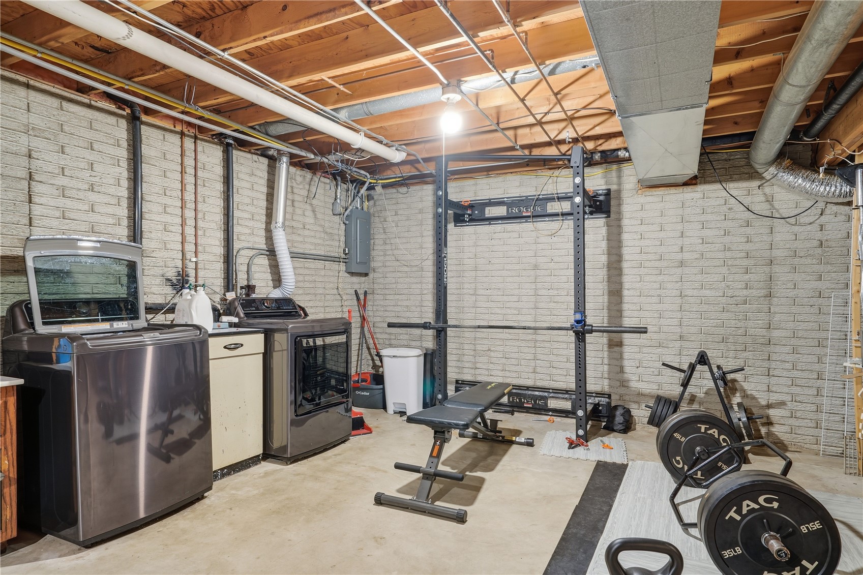 3106 Hogan Avenue NW Cedar Rapids IA 52405