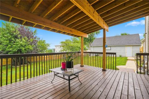 3106 Hogan Avenue NW Cedar Rapids IA 52405