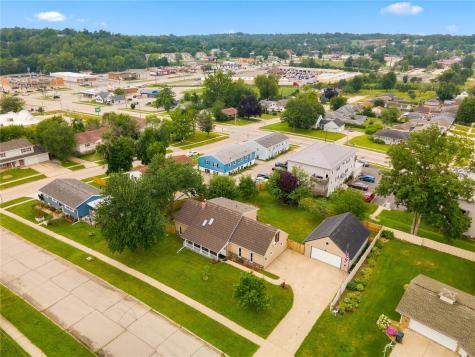 3106 Hogan Avenue NW Cedar Rapids IA 52405