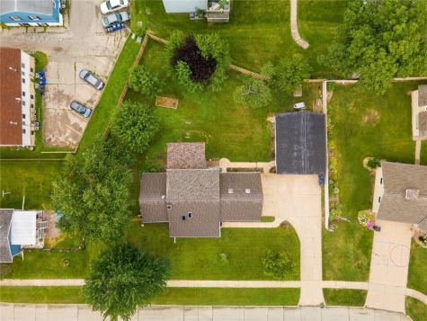3106 Hogan Avenue NW Cedar Rapids IA 52405
