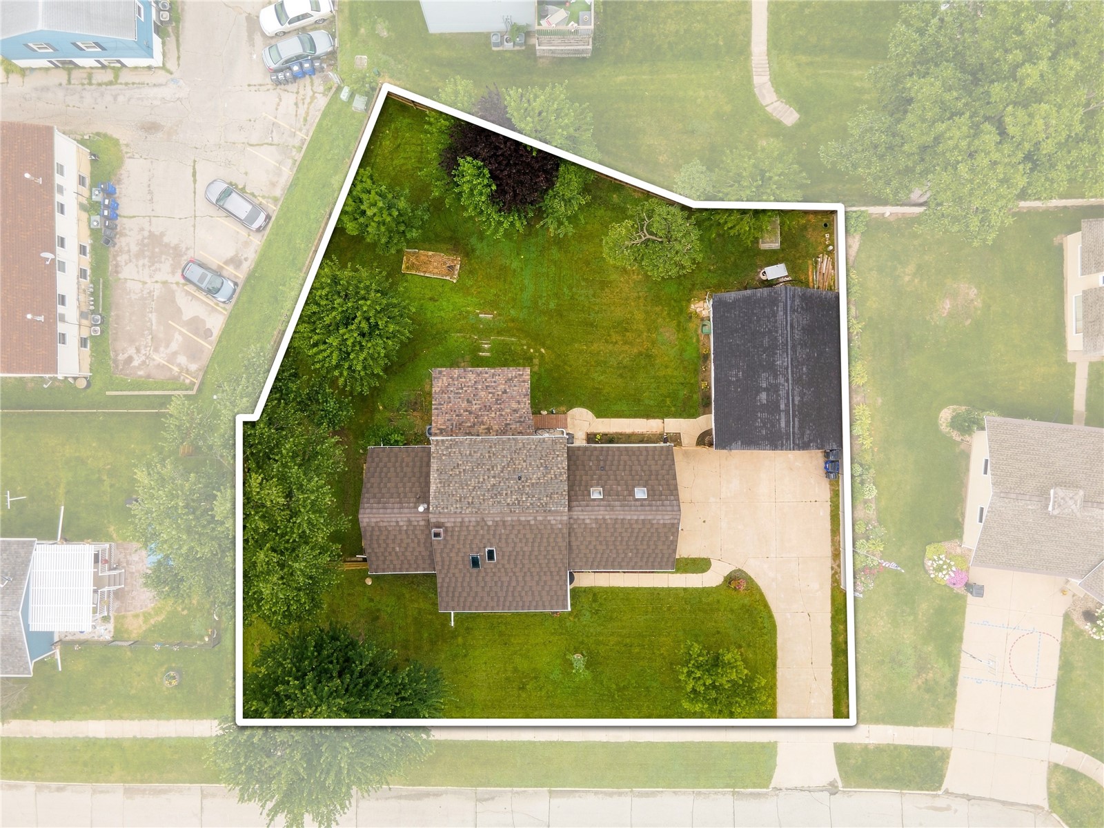 3106 Hogan Avenue NW Cedar Rapids IA 52405