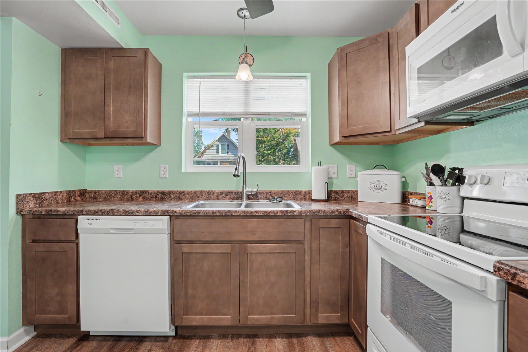 1131 16th Street SE Cedar Rapids IA 52403