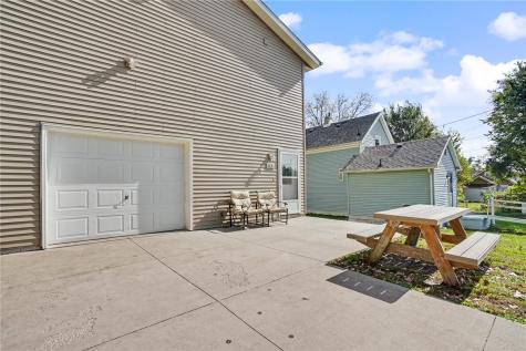 1131 16th Street SE Cedar Rapids IA 52403