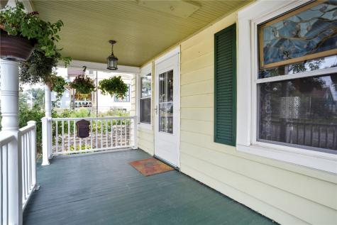 1747 D Avenue NE Cedar Rapids IA 52402