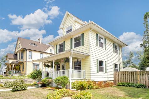 1747 D Avenue NE Cedar Rapids IA 52402