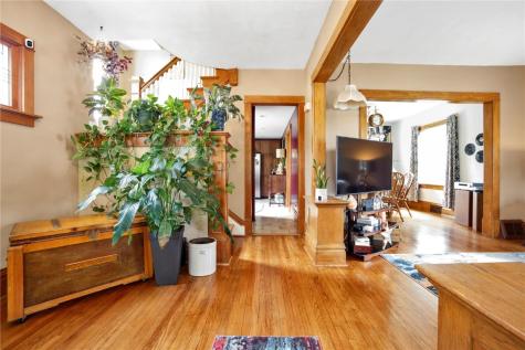 1747 D Avenue NE Cedar Rapids IA 52402
