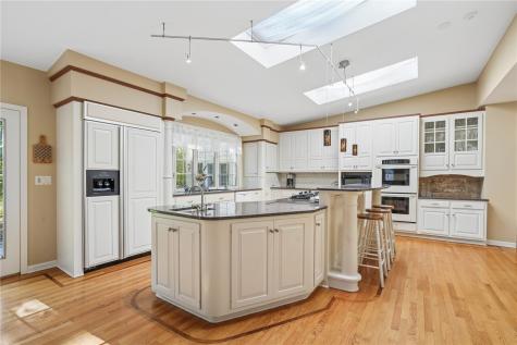 533 Knollwood Drive SE Cedar Rapids IA 52403