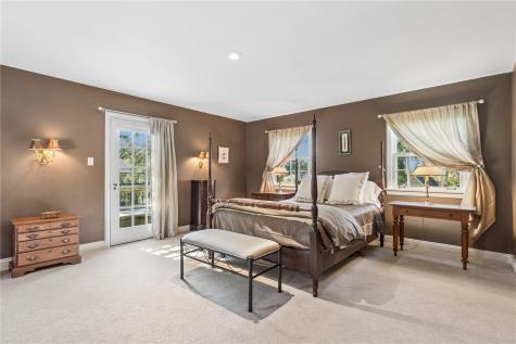 533 Knollwood Drive SE Cedar Rapids IA 52403