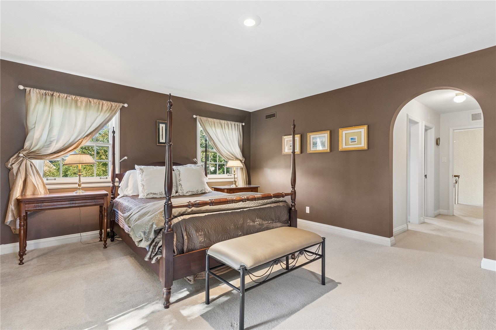 533 Knollwood Drive SE Cedar Rapids IA 52403