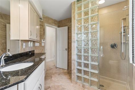 533 Knollwood Drive SE Cedar Rapids IA 52403