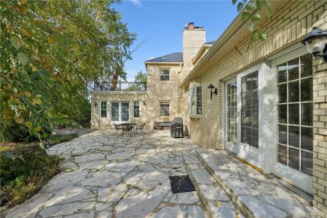 533 Knollwood Drive SE Cedar Rapids IA 52403