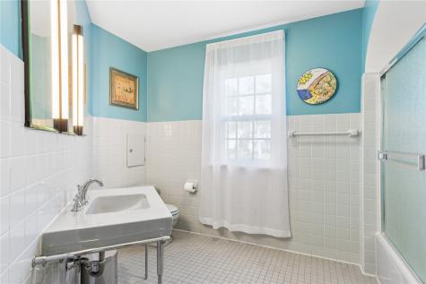 533 Knollwood Drive SE Cedar Rapids IA 52403