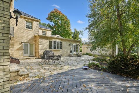 533 Knollwood Drive SE Cedar Rapids IA 52403