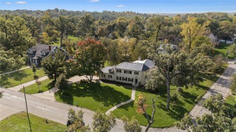 533 Knollwood Drive SE Cedar Rapids IA 52403
