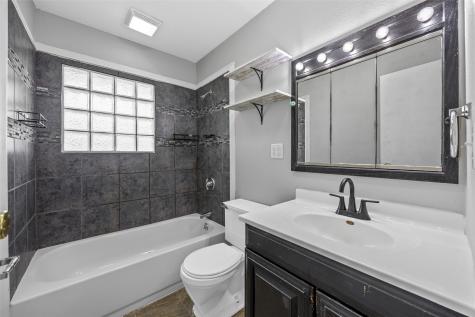 5635 Cornell Street SW Cedar Rapids IA 52404