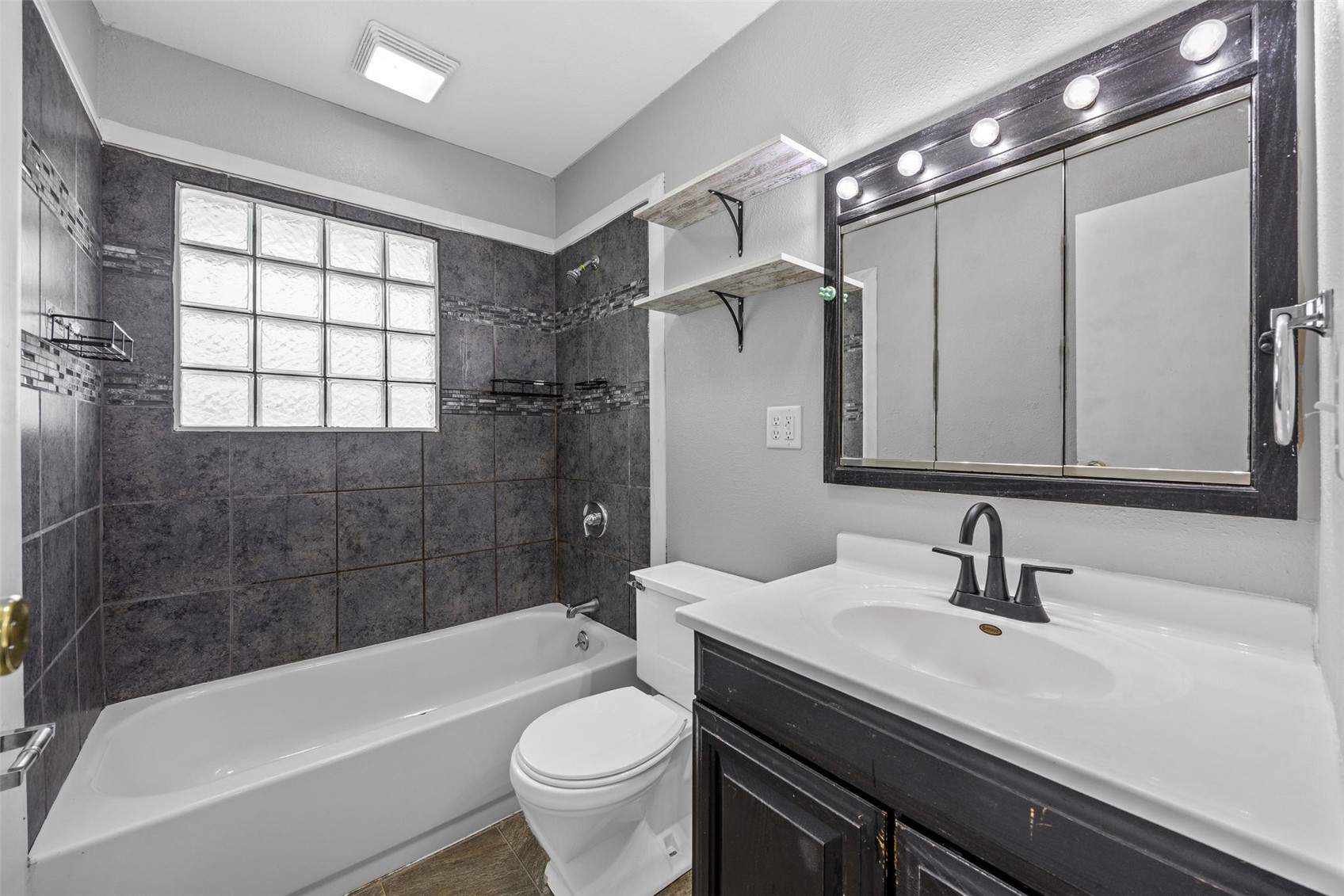5635 Cornell Street SW Cedar Rapids IA 52404
