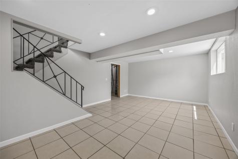 5635 Cornell Street SW Cedar Rapids IA 52404