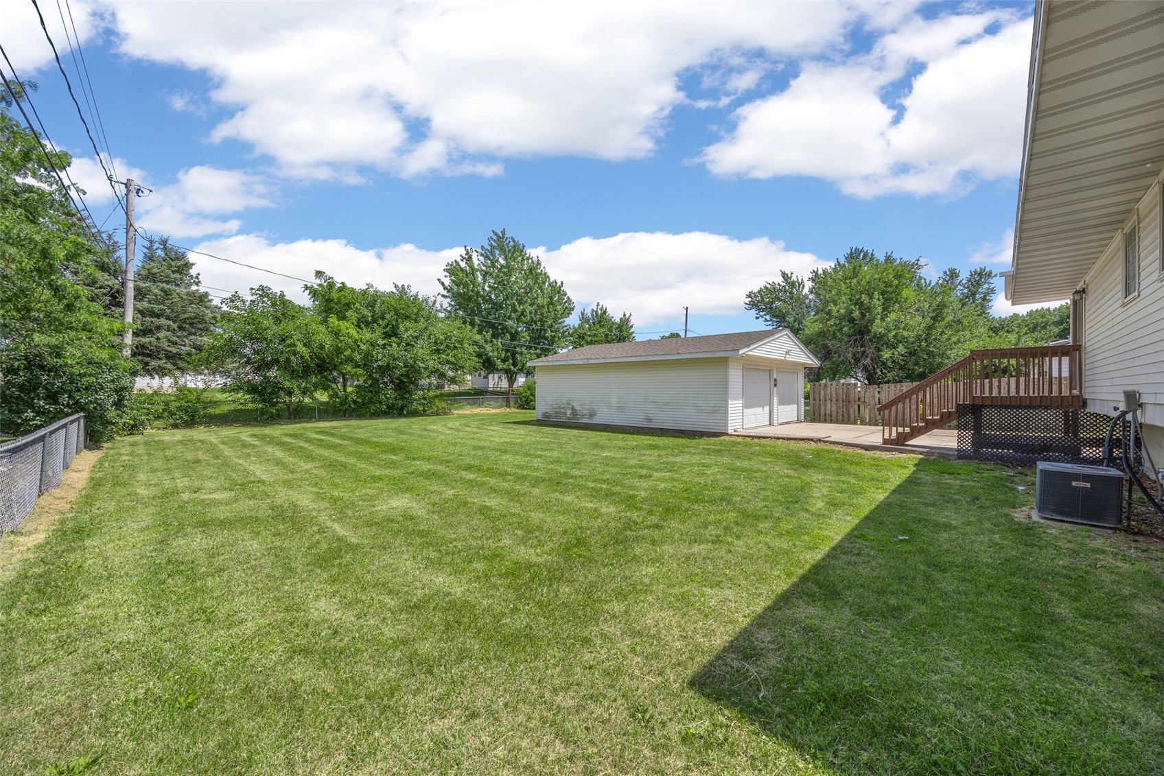 5635 Cornell Street SW Cedar Rapids IA 52404