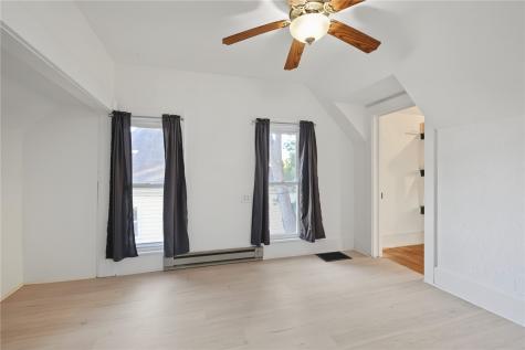 207 River Street South Central City IA 52214