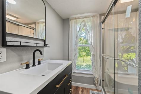 207 River Street South Central City IA 52214