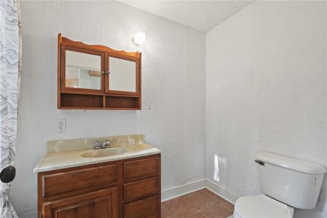 207 River Street South Central City IA 52214