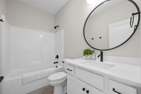 5267 Silver Rock Drive Marion IA 52302