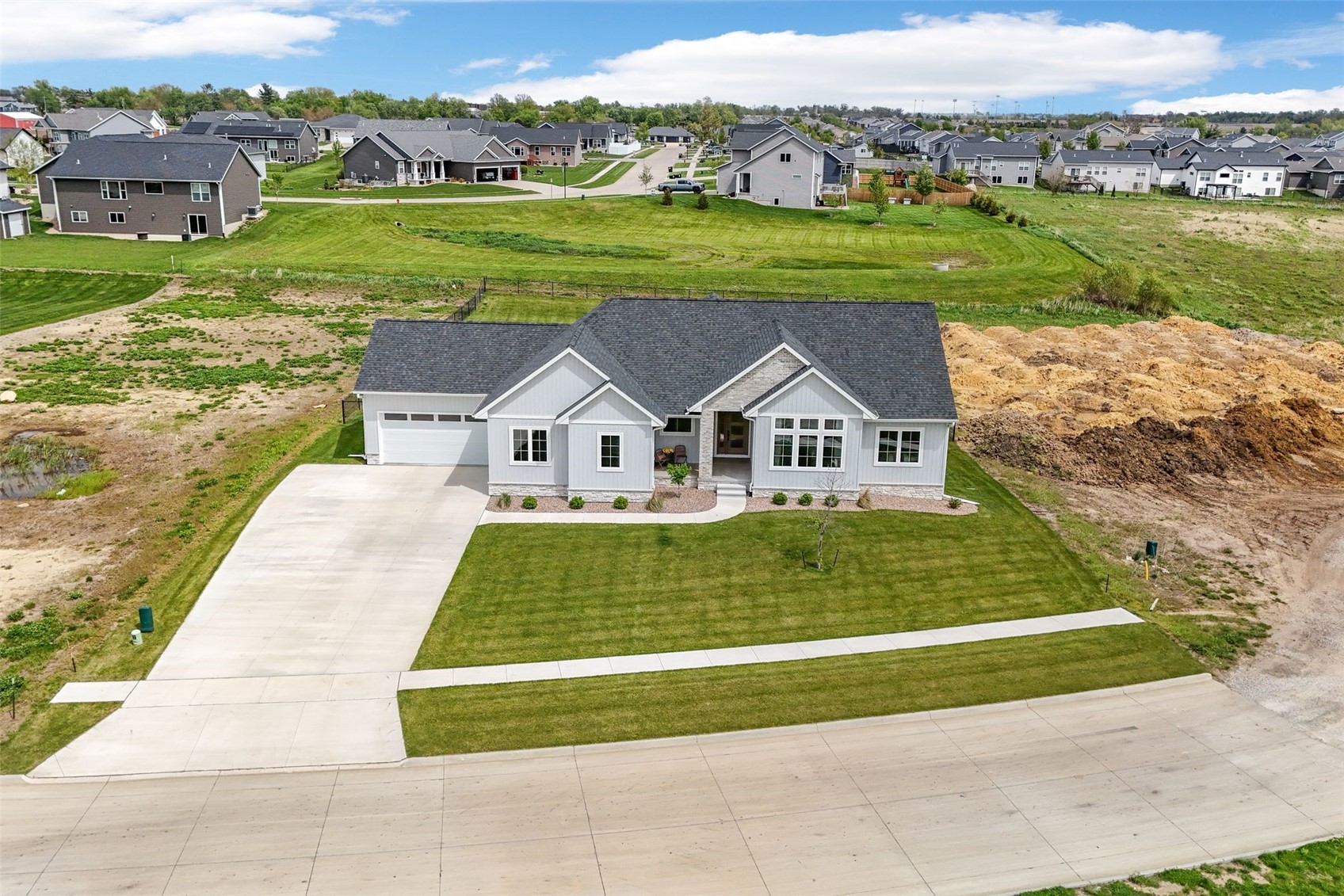 5267 Silver Rock Drive Marion IA 52302
