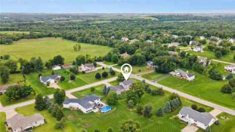 6300 Westwind Road Cedar Rapids IA 52411