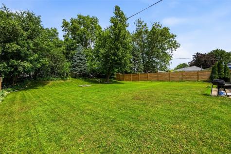 54 Oklahoma Avenue SW Cedar Rapids IA 52404