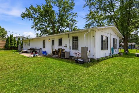 54 Oklahoma Avenue SW Cedar Rapids IA 52404
